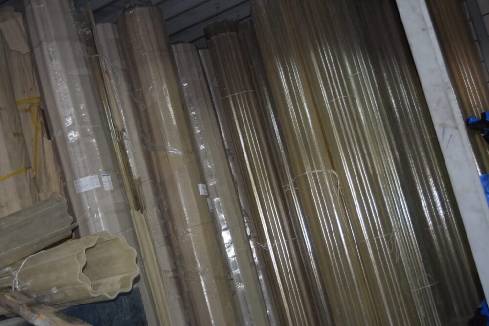 رولات فايبر جلاس 3 scaled مصنع بيوت الكنانة للبيوت المحمية