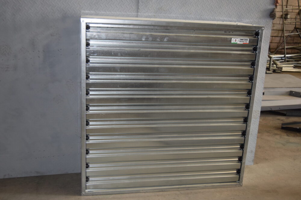 مروحة ايطالية كبيرة 4 scaled مصنع بيوت الكنانة بيوت محميه سعودية