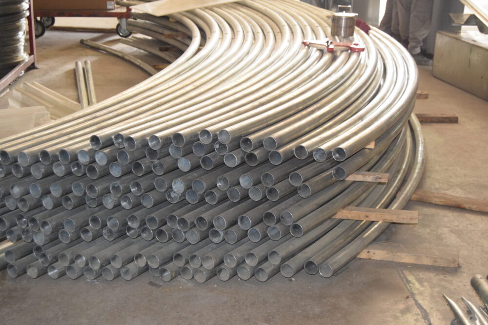 اقواس 2 بوصة scaled مصنع بيوت الكنانة للبيوت المحمية